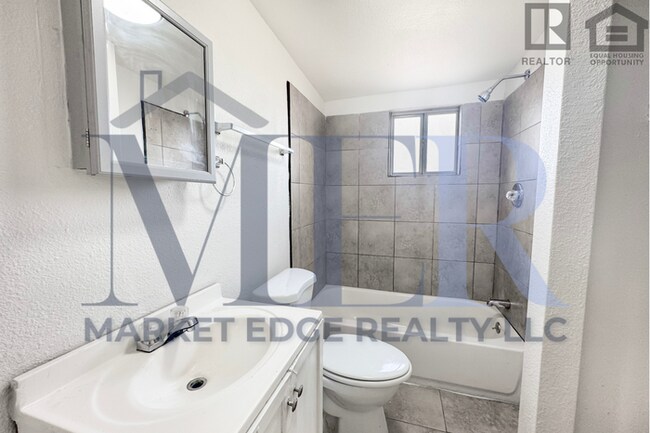 Building Photo - 4Bed/2Bath Home McDowell/32nd St! $199 MOVE-IN SPECIAL! Ready for Immediate Move-In!