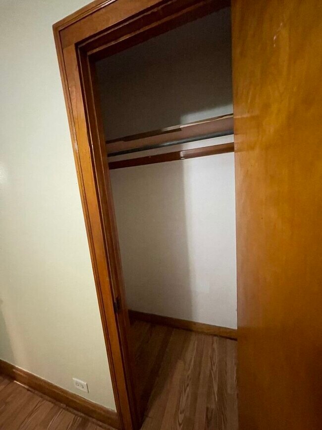 Building Photo - 5143 S Rockwell St