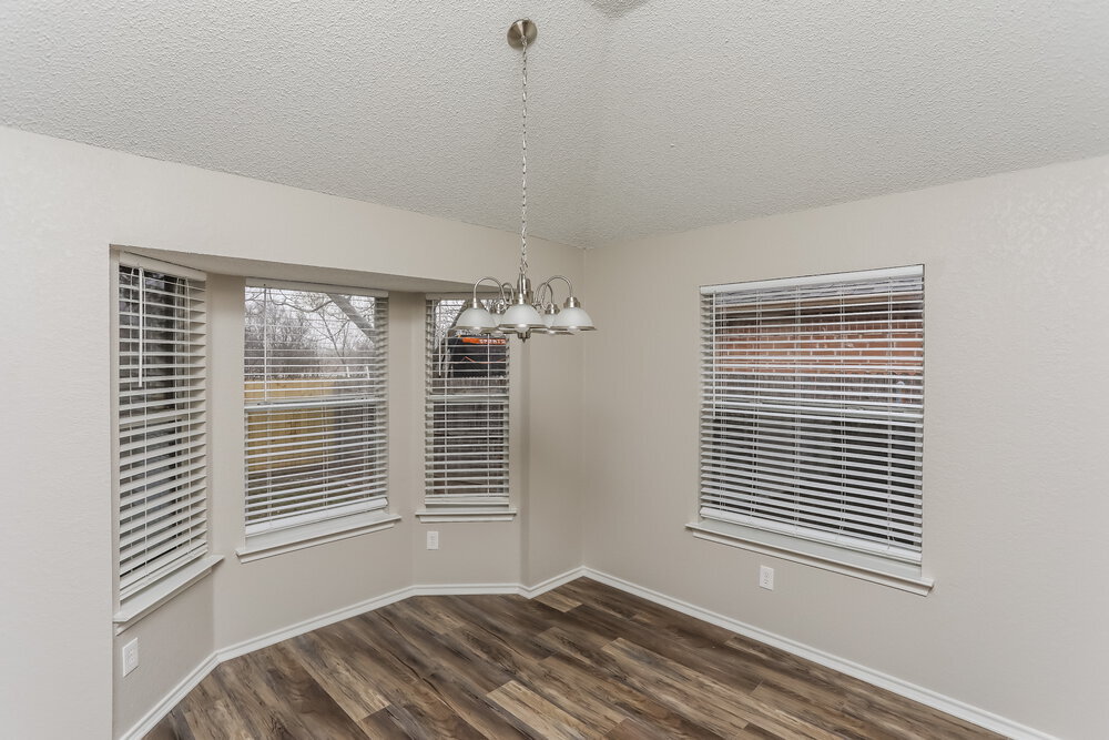 Building Photo - 1512 Fern Dr