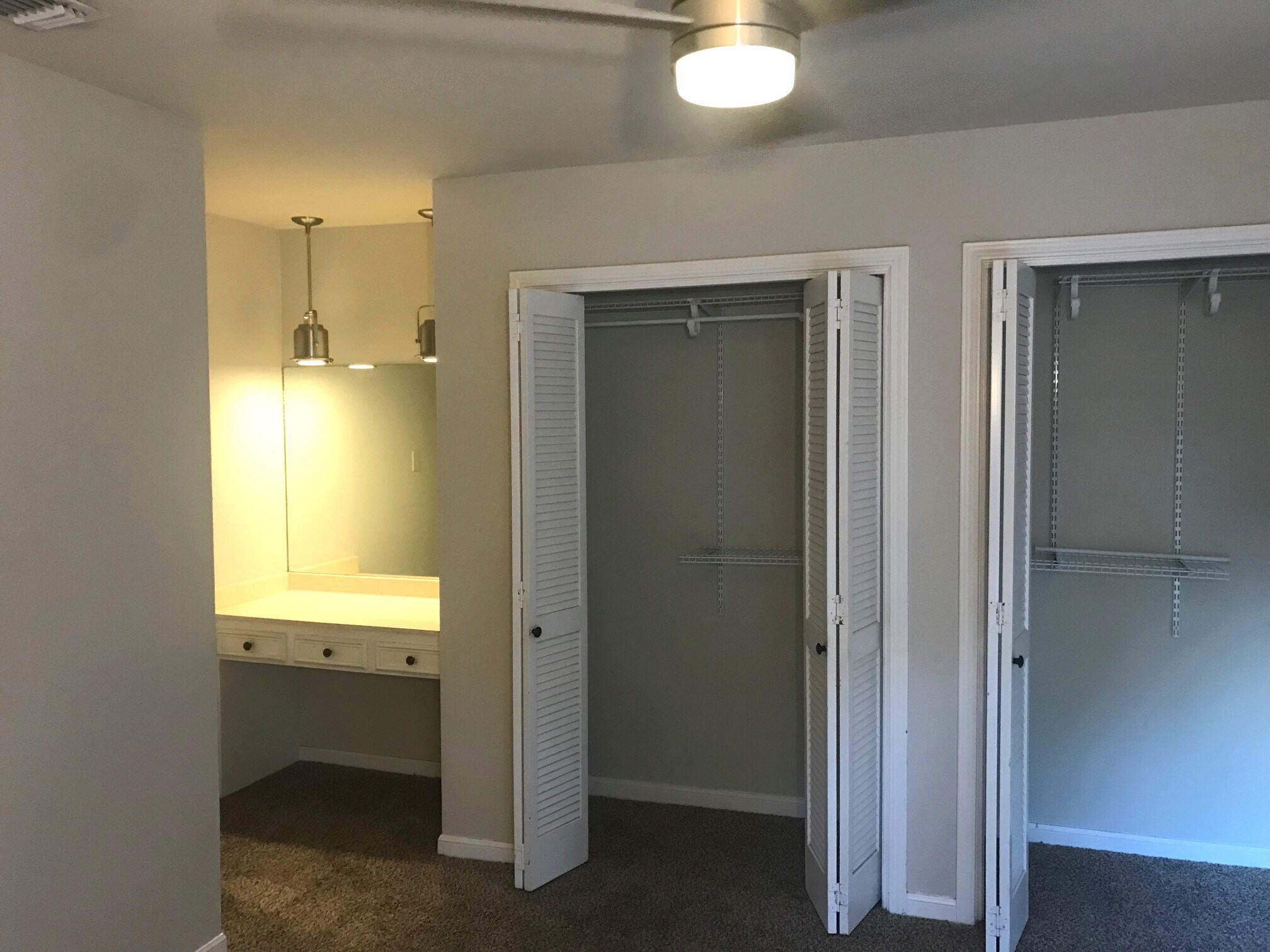 Building Photo - 373 Fantail Loop