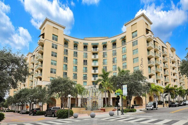 Building Photo - 610 Clematis St