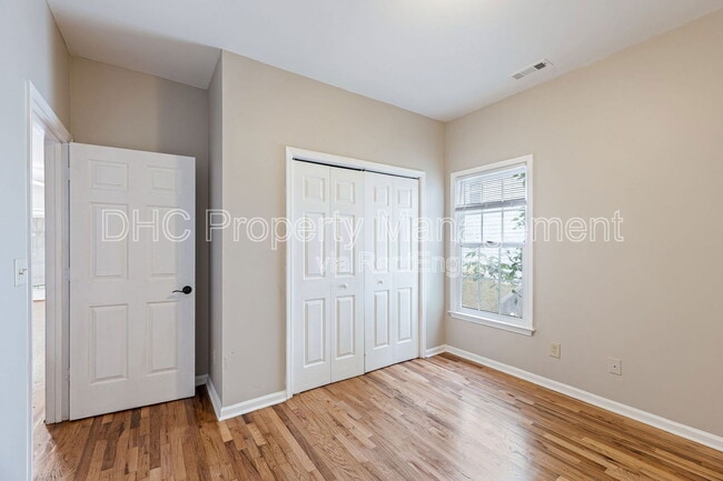Building Photo - 1145 Lookout Ave NW