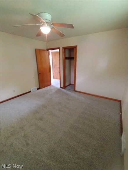 Building Photo - 323 Marmion Ave