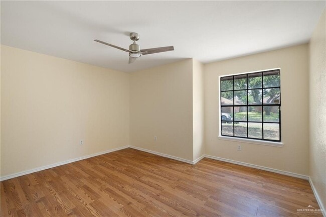 Building Photo - 3104 Goldcrest Ave