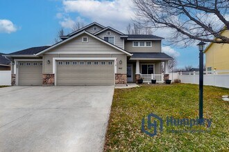 Building Photo - Great home in Meridian, close to parks, restaurants and shopping!