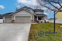 Building Photo - Great home in Meridian, close to parks, restaurants and shopping!