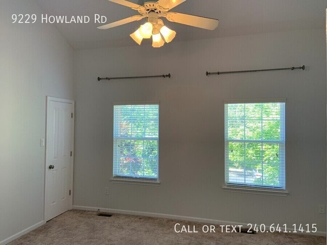 Building Photo - 9229 Howland Rd