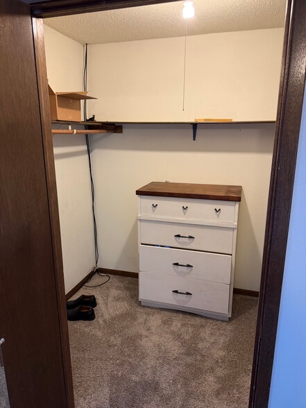 Large walk-in closet - 807 5th St NW
