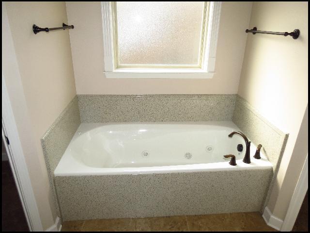 Building Photo - 1005 Puritan Dr