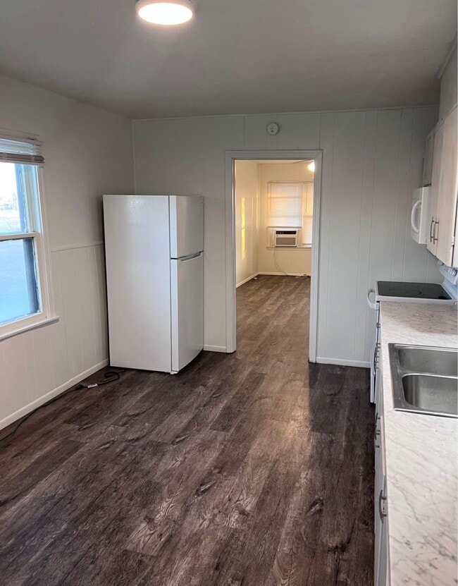 Building Photo - 16989 N PVT Dr.