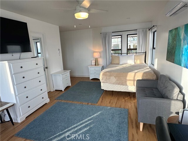 Building Photo - 2127 S Coast Hwy