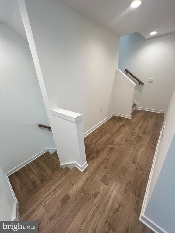 Building Photo - 3010 Pierview Walk