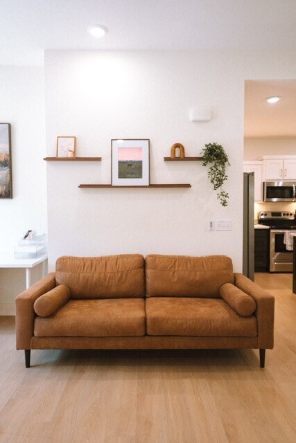 Building Photo - 3 Yardley Cir