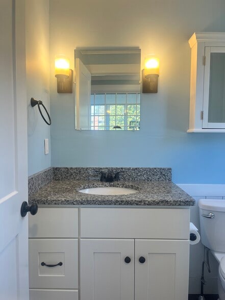 Building Photo - 275 McCorrie Ln