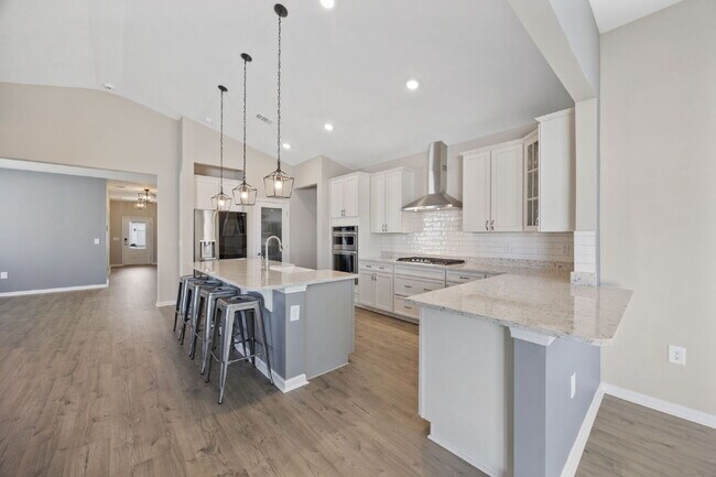 Building Photo - Modern 3 Bedroom 2 Bathroom Myrtle Beach Home