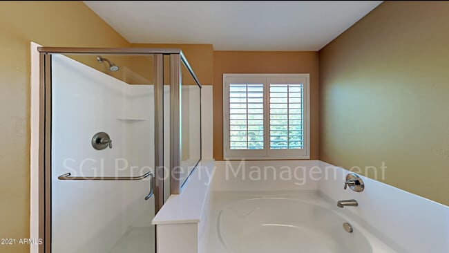 Building Photo - 5644 E Ansel Ave