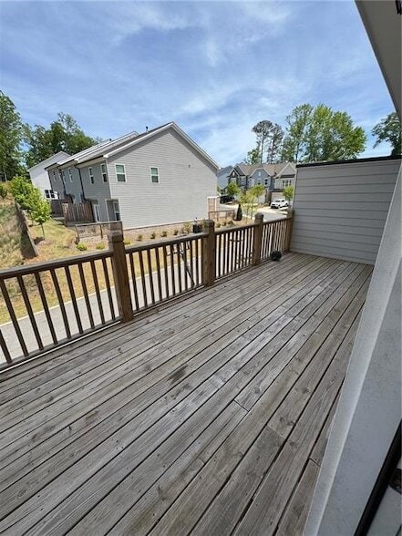 Building Photo - 1202 Ainsworth Alley