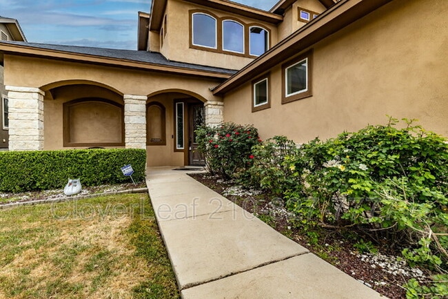 Building Photo - 6126 Lowrie
