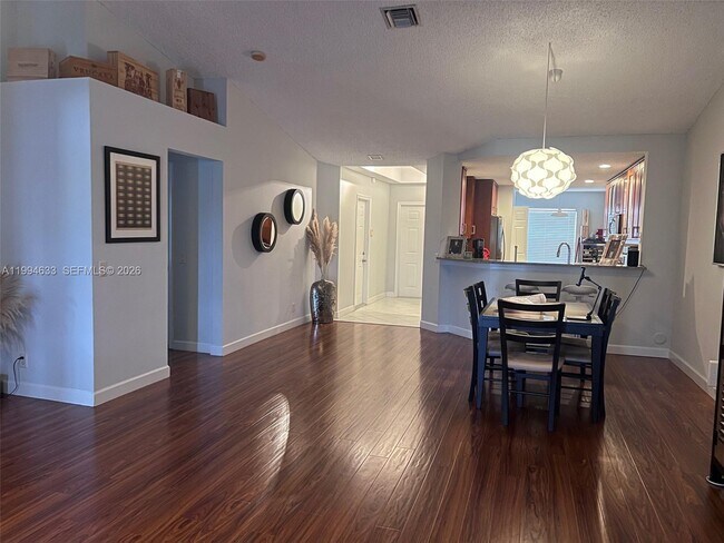 Building Photo - 1852 Andromeda Ln