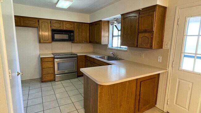 Building Photo - Nice Home in Keller close toaward winning ...