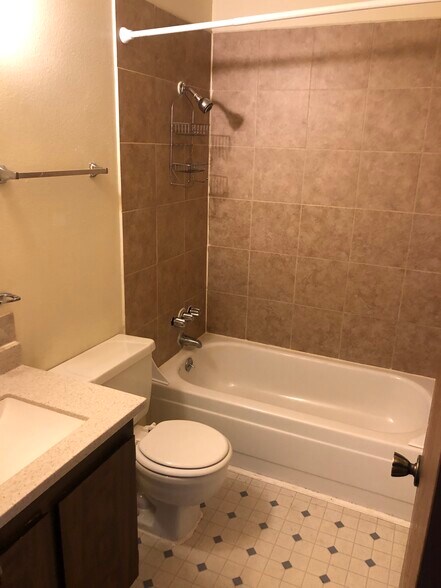 Building Photo - 1339 Nickel Dr