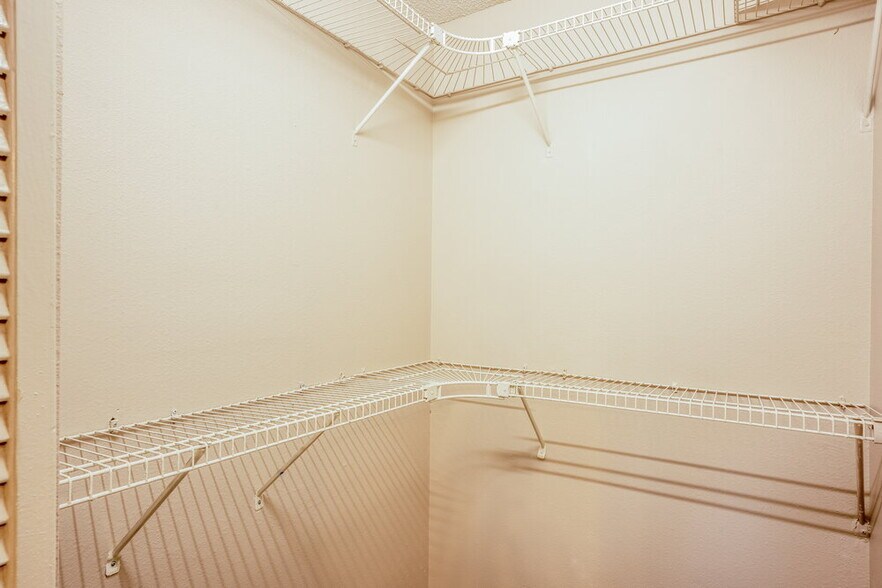 Building Photo - 1512 Blueteal Dr