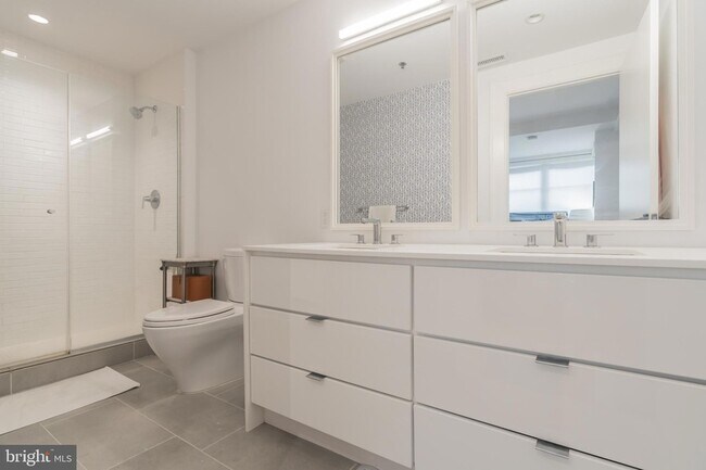 Building Photo - 1011 M St NW