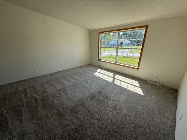 Building Photo - 3 Bed 2 Bath in Almo