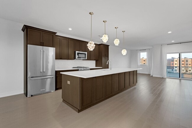 Building Photo - Stunning Carriage Home in the King of Prussia Town Center