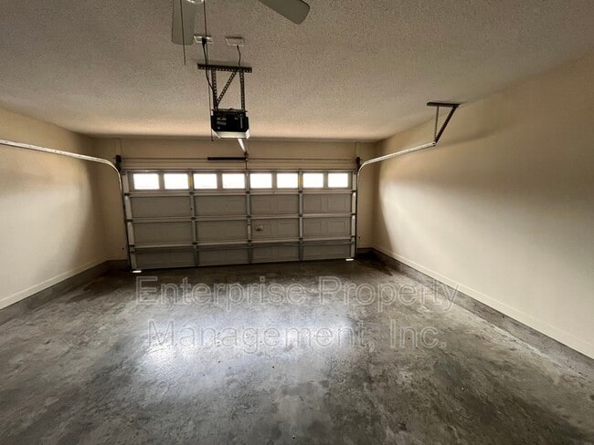 Building Photo - 2724 Green Turtle Trail