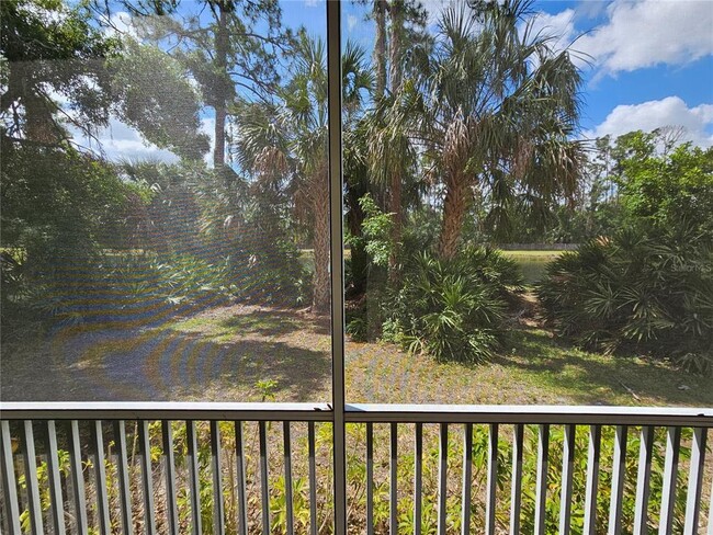 Building Photo - 5552 Bentgrass Dr