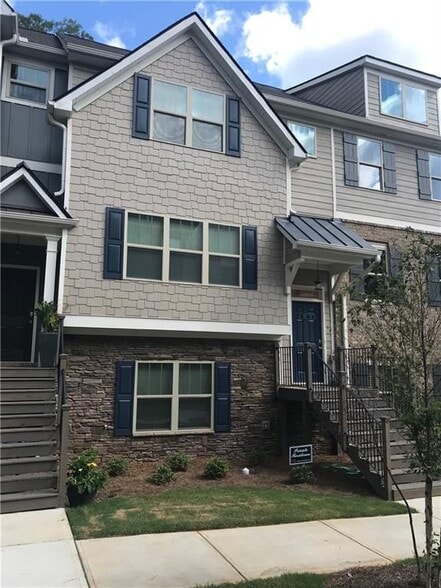 Building Photo - 3844 Equity Ln