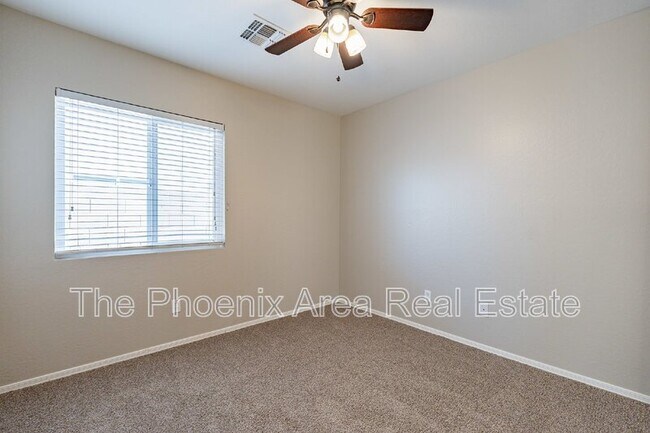 Building Photo - 28214 N Quartz Way