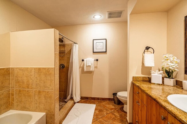 Building Photo - 155 Wailea Ike Pl