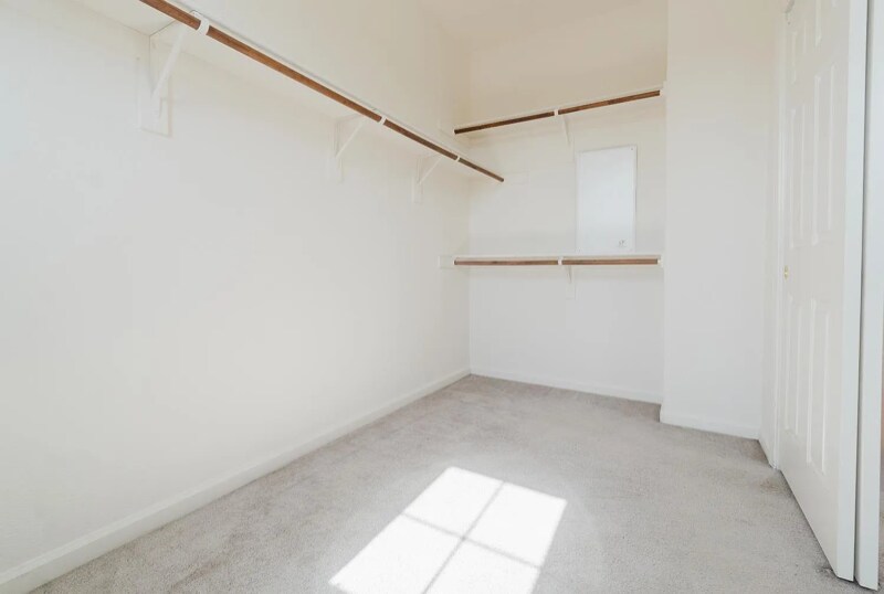 Building Photo - 4255 E Morada Ln