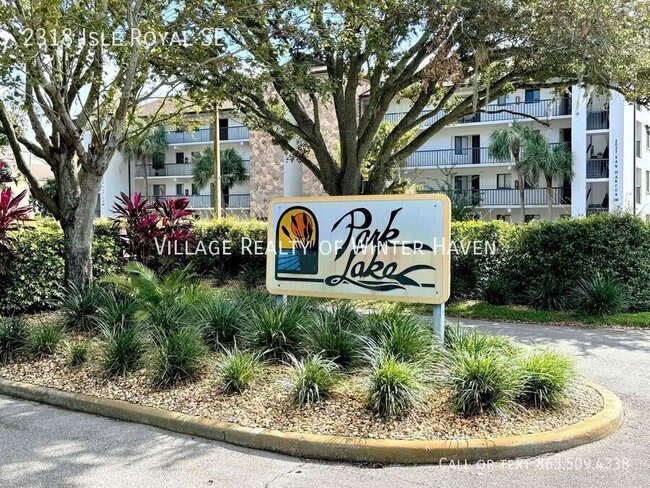 Building Photo - Spacious 2 Bedroom Condo in Winter Haven, FL!