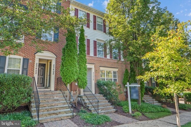 Building Photo - 23404 Rainbow Arch Dr
