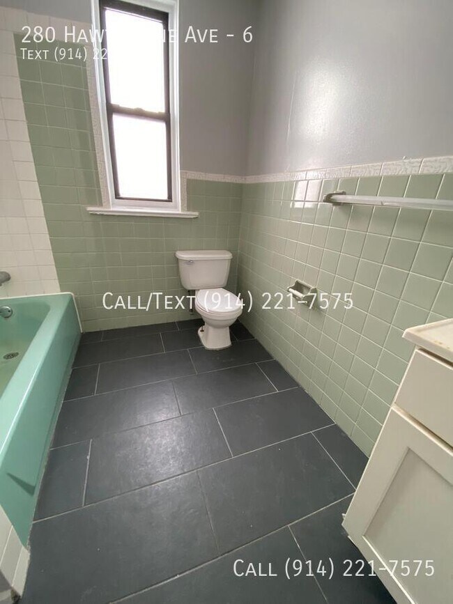 Building Photo - 280 Hawthorne Ave