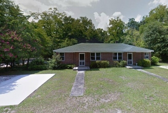 Building Photo - Cozy 2-Bedroom Duplex in Southeast Columbia – Brandon Acres!