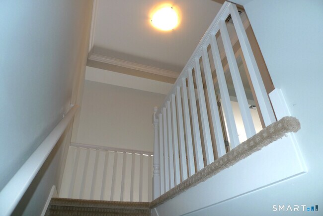 Building Photo - 342 Heritage Vlg