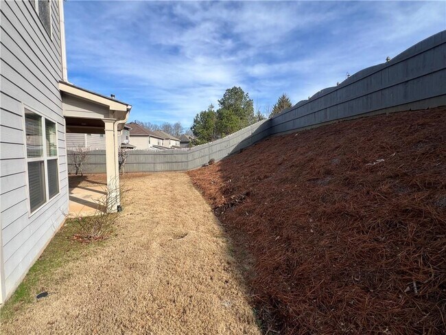 Building Photo - 5245 Bucknell Trace