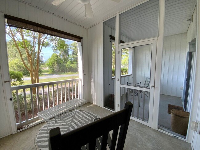 Building Photo - Furnished 3 bedroom 3 bath Condo - Flexible Term lease - Topsail Landing Community