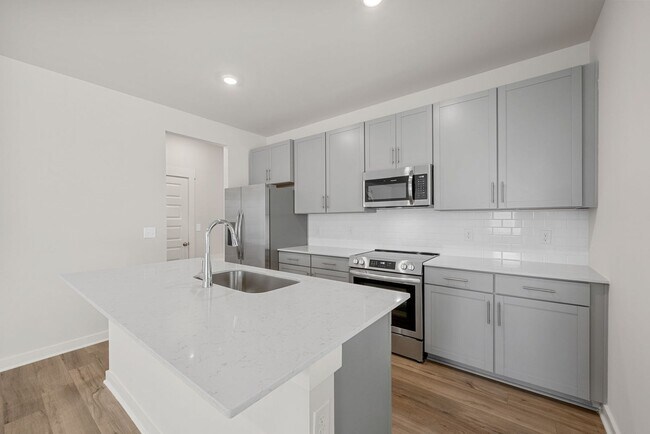 Building Photo - Pet Friendly New Construction!