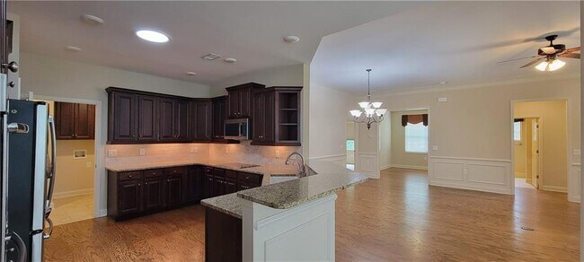 Building Photo - 4565 Flycatcher Dr