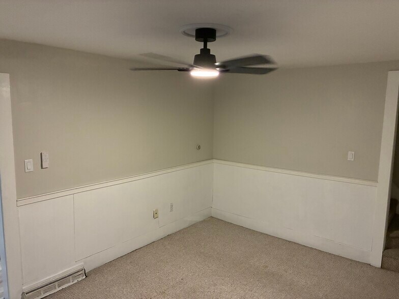 Building Photo - 30 Converse St