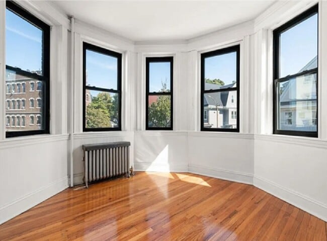 Building Photo - 69 Quint Ave