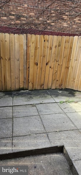 Building Photo - 1531 W Fairmount Ave