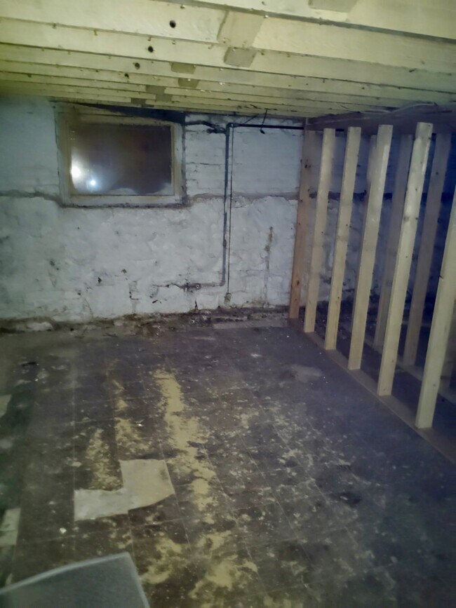 Building Photo - 4021 Green Lea Pl