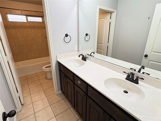 Building Photo - 5900 Shiner Dr