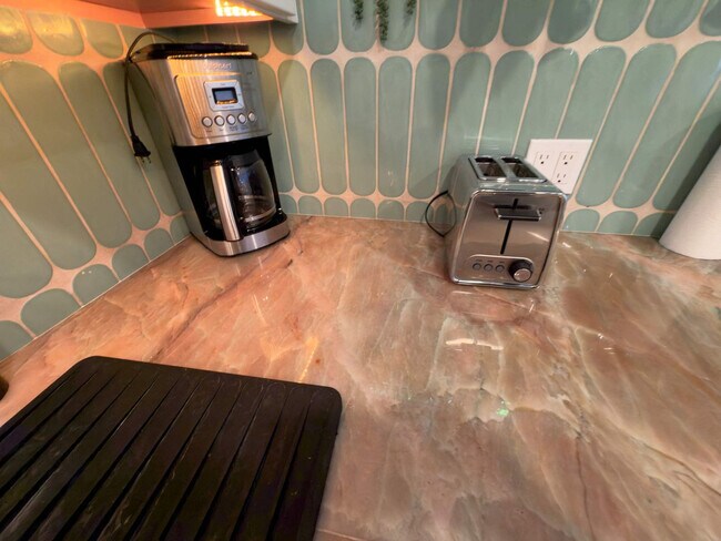 Building Photo - 3148 College Ave